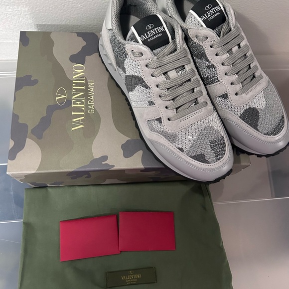 VALENTINO GARAVANI
Sneakers In Grey - Picture 5 of 5